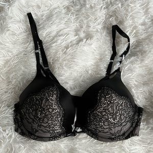 Victoria's Secret Bombshell Add-2-Cup Push-Up Super Push-Up Bra